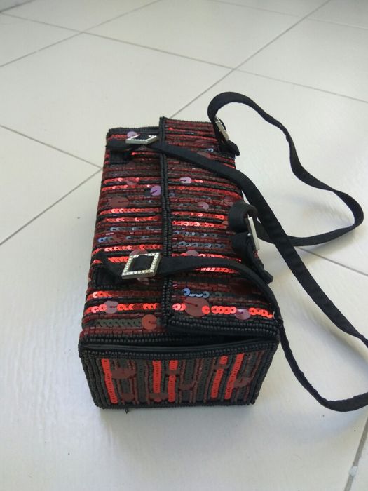 Официални чанти