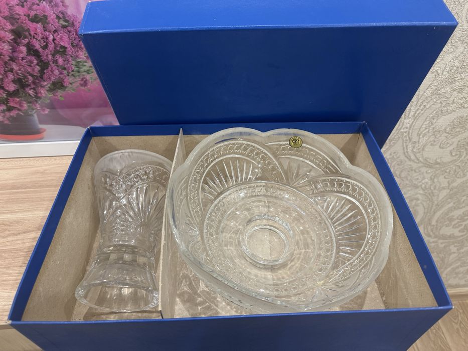 Новая хрустальная ваза доя фруктов Оникс