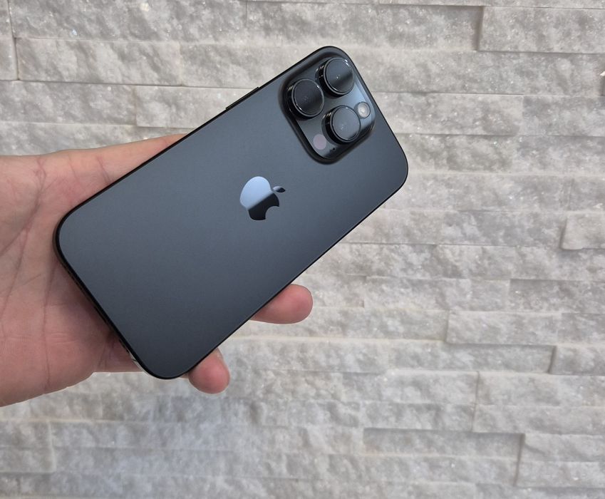 iPhone 16 Pro 128GB. Baterie 100%