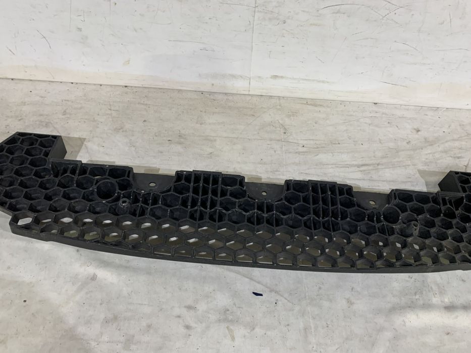 Inchidere inferioara Bara fata, Hyundai IX20, 2012, 2013, 2014, 2015, 2016, 2017, 2018, cod origine OE 86571-1K000.