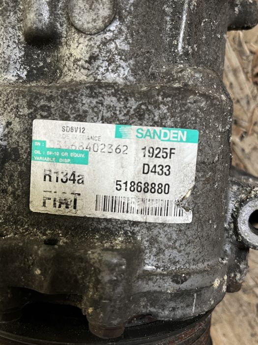 Compresor AC/clima Fiat Bravo 2 cod: 51868880