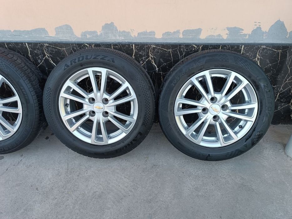 Kobalt Diska Balon Sotiladi 195 60 R15 Holati Yaxshi