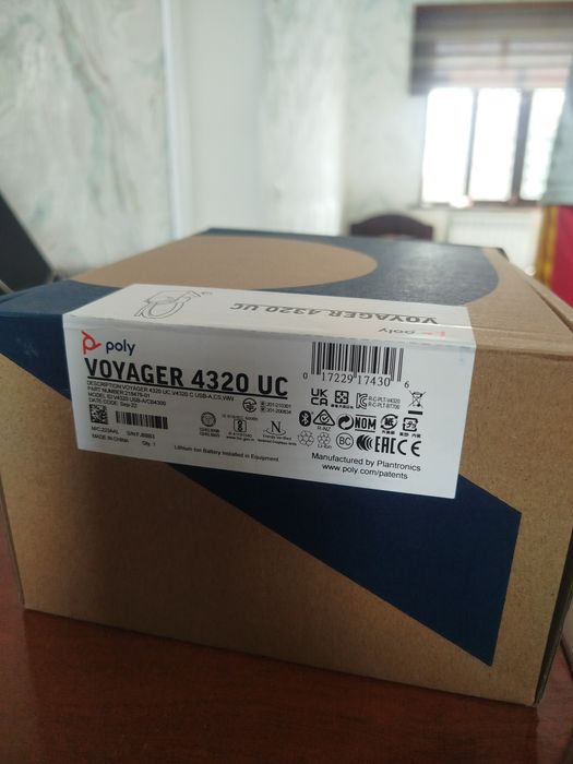 Poly Voyager 4320 UC – Simsiz professional headset