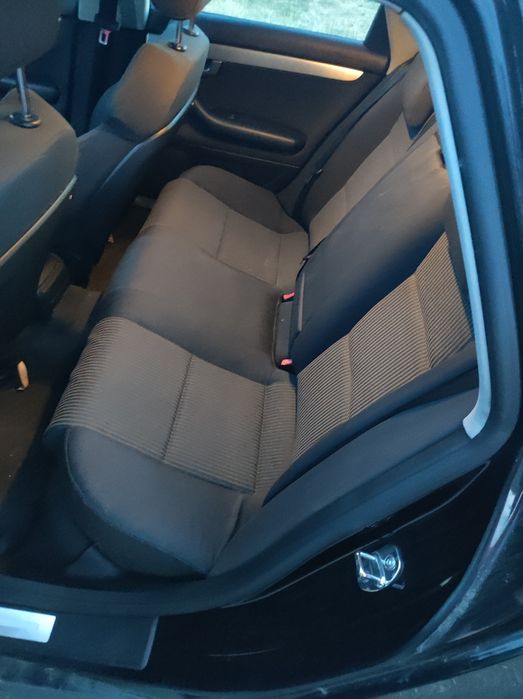 Продавам Ауди б7 на части 2.0тди