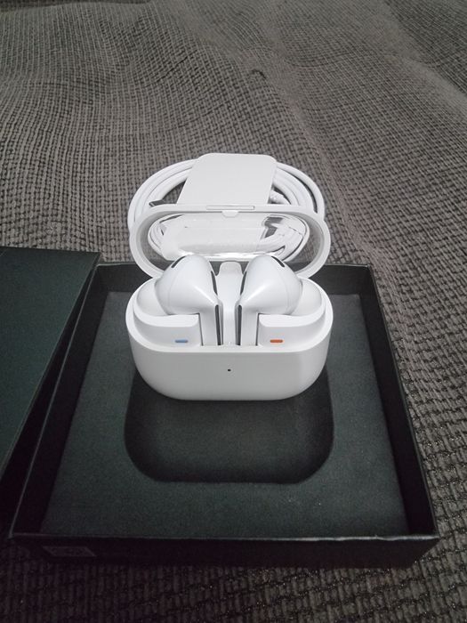 Căști Samsung galaxy buds 3 pro