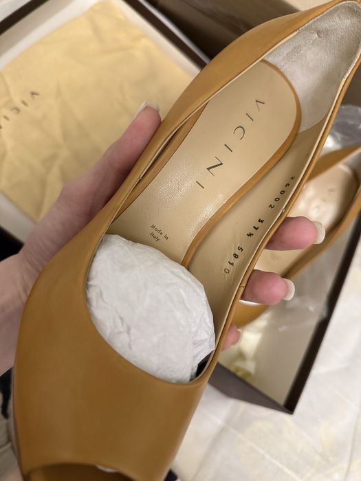 Продаю туфли Vicini 37 размера