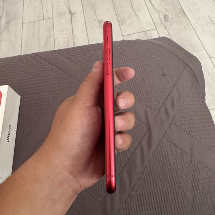 Iphone 11 64gb. Akb70%.