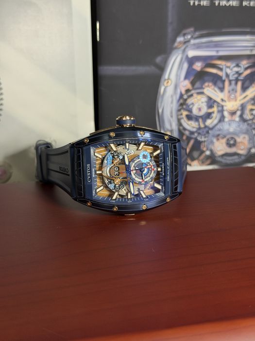 CVSTOS Sealiner GMT Blue Steel 5N Red Gold – Чисто нов!
