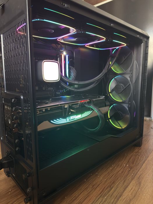 Мощен компютър/Ultra 9 285K/Водно/64GB/RTX 4090 24GB/2TB SSD