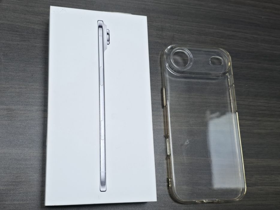 256GB iPhone 17 Air 5G Гаранция Технополис 2027г. Cloud White | Бял
