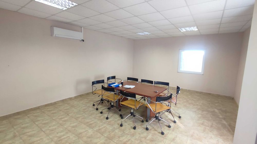 Дава се под наем Промишлена сграда в Брегово - 1760 кв.м за 4039.2 € - Снимка #2