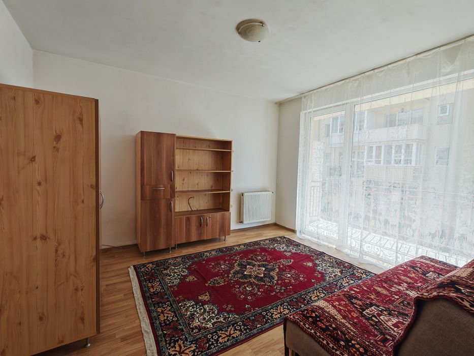 Apartament cu o cameră, in Floresti-strada Porii 142 B