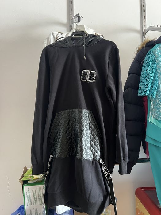 Haine penteu mai multe detali sunati in privat