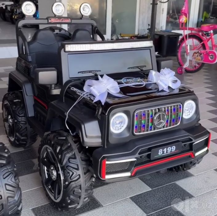 Elektromobil moshina pultli