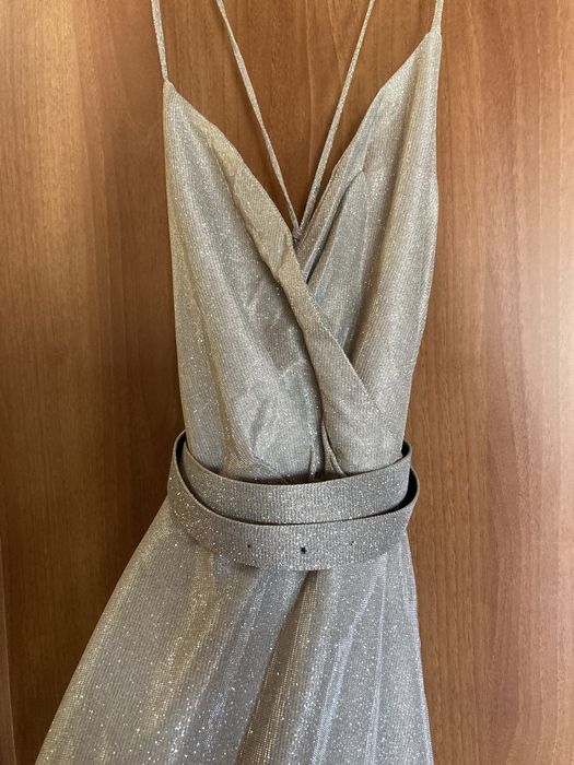 Бална рокля