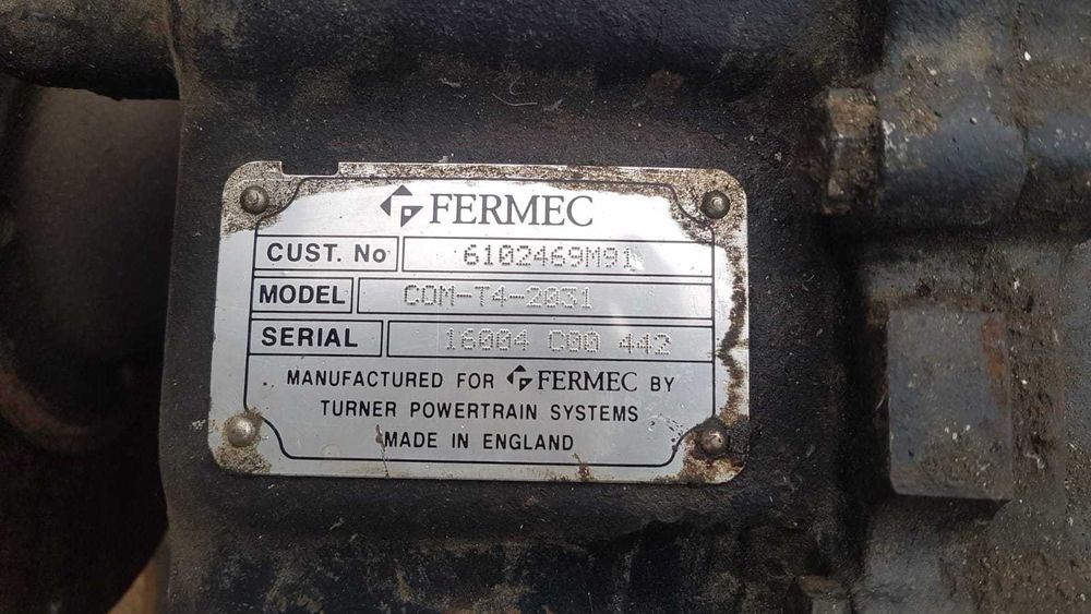 Cutie de viteze buldoexcavator Fermec 760 , COM-T4-2031