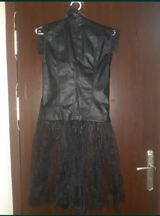 Черен кожен елек