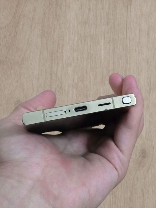 Samsung s24 ultra 8/256GB
