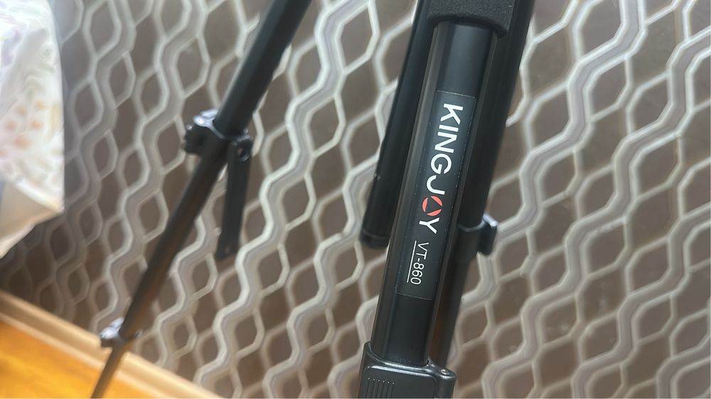 Штатив  kingjoy 860VT-860