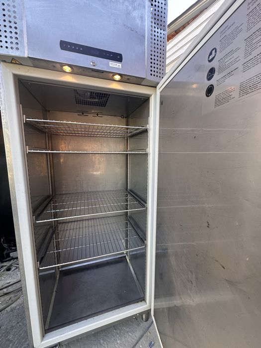 Професионален хладилник -2 до +8