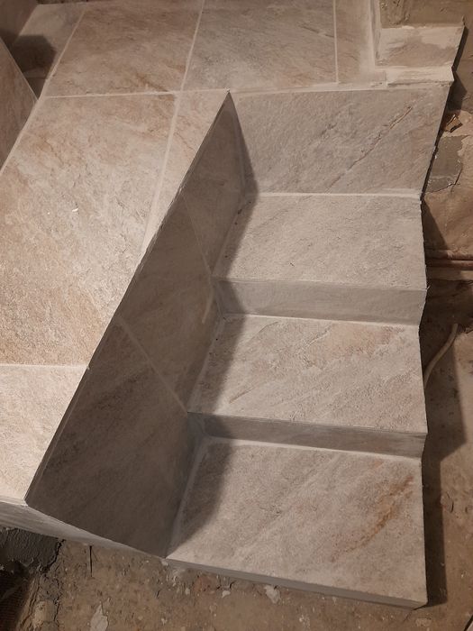 Execut interioare si exterioare