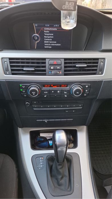 BMW Seria 3 2010 — imagine 4