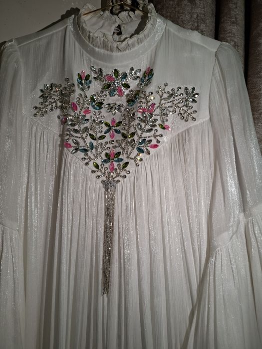 Kelin yuzochdi libosi