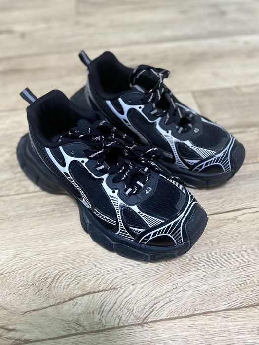Balenciaga 3xl
