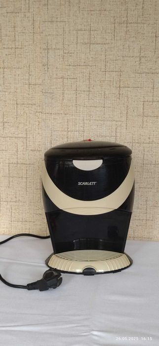 Кофеварка капельная " SCARLETT"