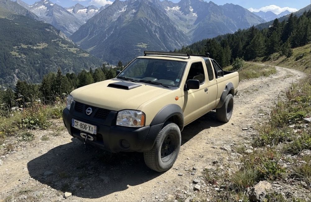 NISSAN NP300 Pickup 2013 — imagine 2