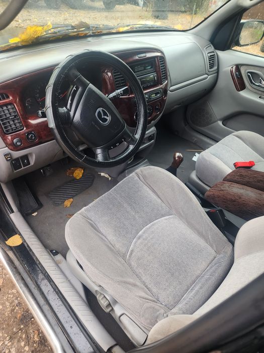 Мазда трюбут 2.0 на части/Mazda tribute 2.0 na chasti