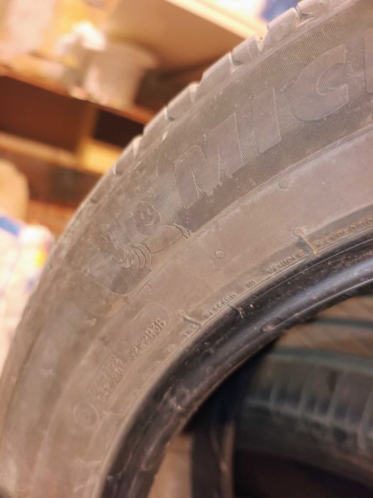 Продавам гуми MICHELIN