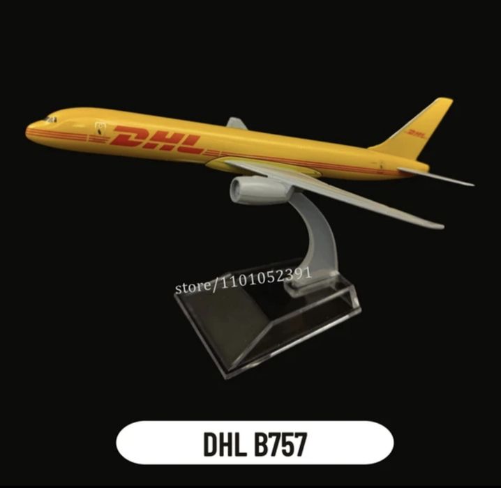 Macheta jucarie metalica avion scara 1:400, noi