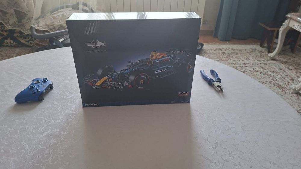 Продаю лего тexник