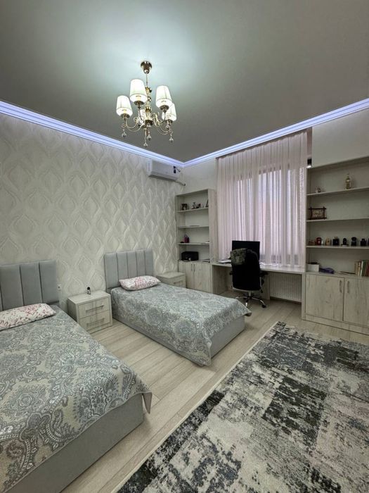 ПРОДАЕТСЯ ДОМ на улице Илгор  Чиланзар Махалля Казирабад