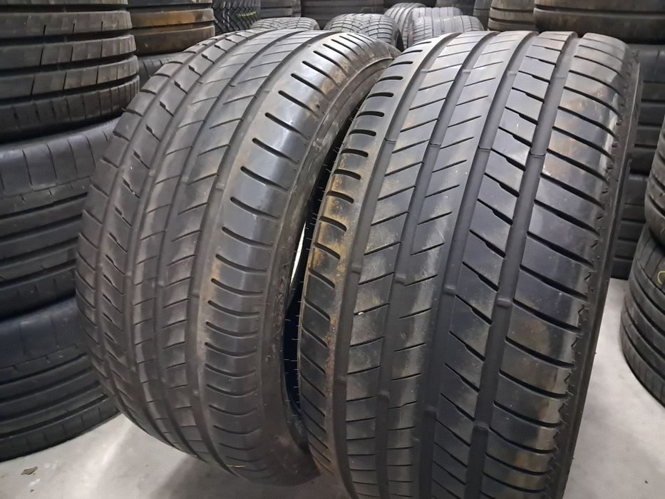 Anvelope second vara 305 40 R20 Bridgestone *RFT 7mm 2023