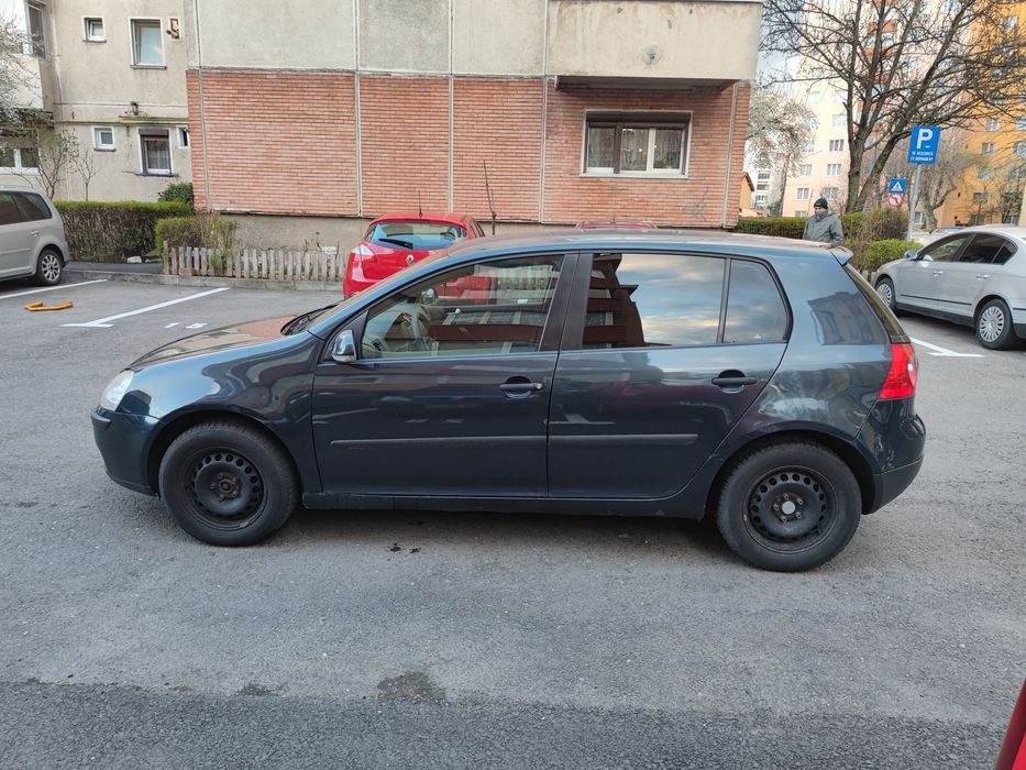 VW Golf 5 1.9TDI 90CP 8000 lei pret fix!