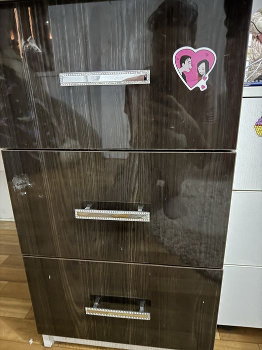 Продам школьный стол