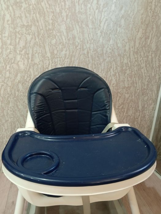 Детский столик для кормления