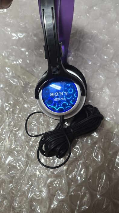 Слушалки SONY MDR908