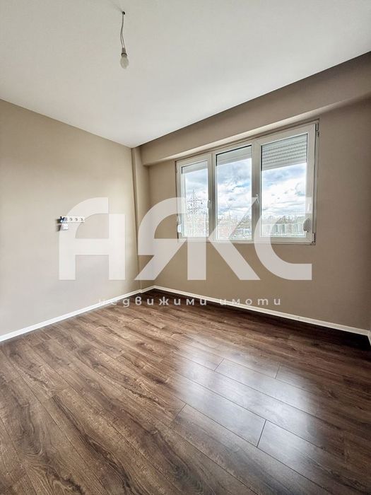 Продава се Двустаен апартамент в София, Дружба 1 - 60 кв.м за 1573 €/кв.м - Снимка #4