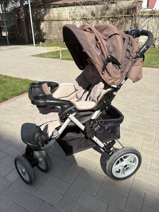 Детская коляска прогулочная