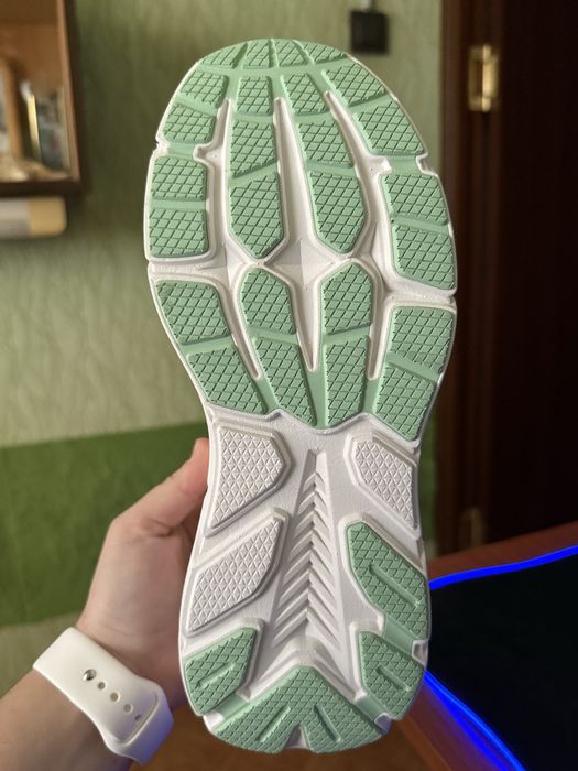 Продам кроссовки Polo оригинал