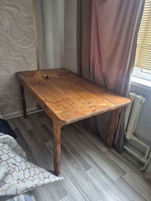 Продам стол из дерева