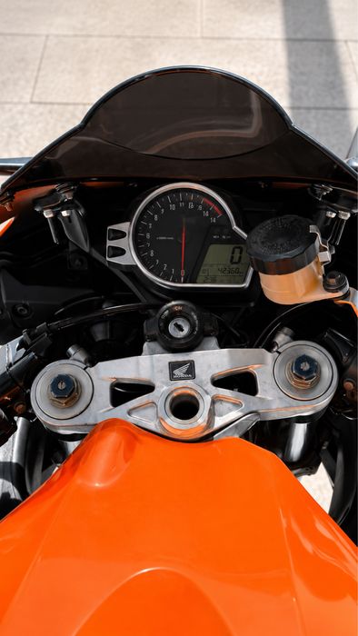 Honda CBR спортбайк