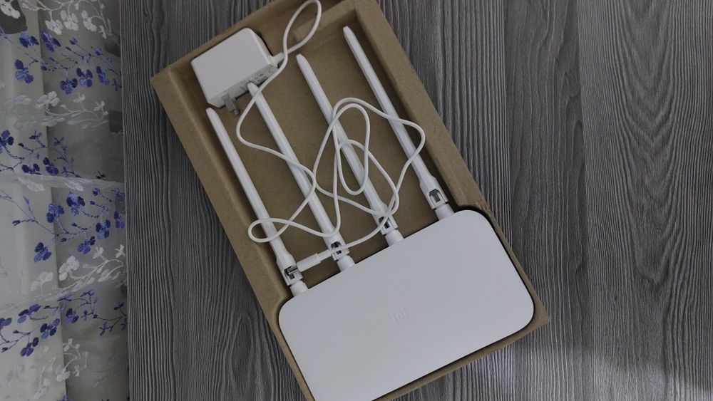 wi-fi ролтер Xiaomi 4C