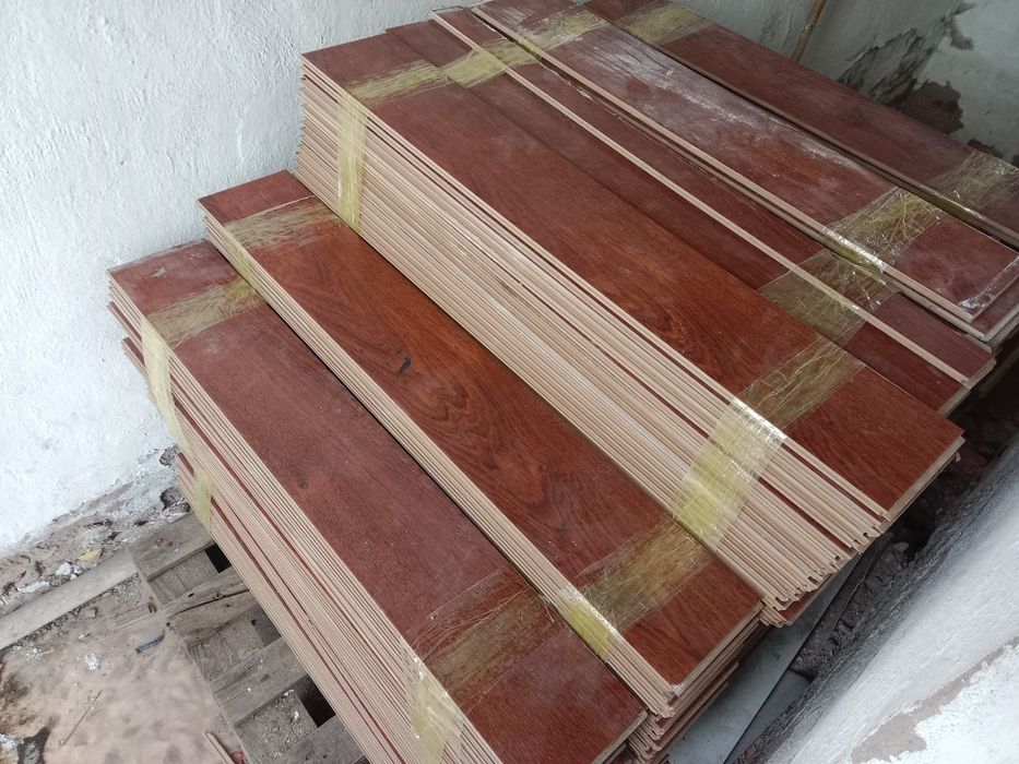 Ламинат ламинат.