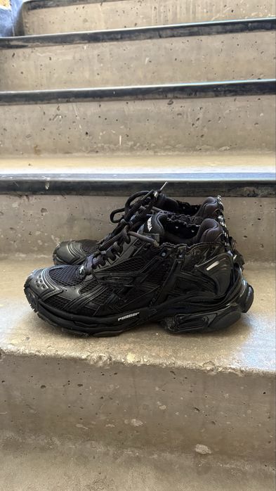 Balenciaga Runner Black