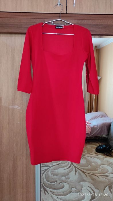 Платья по 100.000 размер 46-48