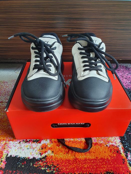 Vand adidasi Gryxx, mar. 37